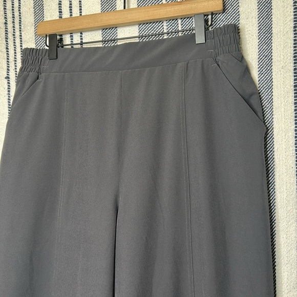 NWT Fabletics Downtown Wide Leg Pants - Picture 4 of 6